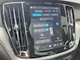 Volvo V60 2.0 T6 Plug-in hybrid AWD Plus Bright | Panoramadak | Head-up Display | 360 Camera | Stoelverwarming |