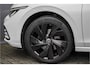 Volkswagen Golf 1.5 eTSI Pano Virtual Dash Camera ACC