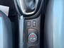Renault Captur 120PK TCe Xmod Automaat | Trekhaak | Camera | Climate Control | Navi | Bluetooth | Stoelverwarming | Licht & Regen Sensor | Parkeersensoren | Lichtmetalen Velgen |
