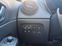 Renault Captur 120PK TCe Xmod Automaat | Trekhaak | Camera | Climate Control | Navi | Bluetooth | Stoelverwarming | Licht & Regen Sensor | Parkeersensoren | Lichtmetalen Velgen |