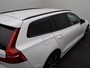 Volvo V60 2.0 B4 Plus Dark | Achteruitrijcamera | Stoelverwarming | Climate Control | Adaptive Cruise Control