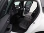 Volvo V60 2.0 B4 Plus Dark | Achteruitrijcamera | Stoelverwarming | Climate Control | Adaptive Cruise Control