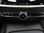 Volvo V60 2.0 B4 Plus Dark | Achteruitrijcamera | Stoelverwarming | Climate Control | Adaptive Cruise Control