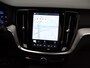 Volvo V60 2.0 B4 Plus Dark | Achteruitrijcamera | Stoelverwarming | Climate Control | Adaptive Cruise Control