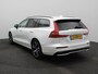 Volvo V60 2.0 B4 Plus Dark | Achteruitrijcamera | Stoelverwarming | Climate Control | Adaptive Cruise Control