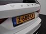 Volvo V60 2.0 B4 Plus Dark | Achteruitrijcamera | Stoelverwarming | Climate Control | Adaptive Cruise Control