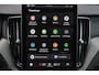 Volvo XC60 T8 Recharge AWD Plus Black Edition - Panorama/schuifdak - IntelliSafe Assist & Surround - 360º Camera - Harman/Kardon audio - Adaptieve LED koplampen - Verwarmde voorstoelen, stuur & achterbank - Parkeersensoren voor & achter - Elektr. bedienb. voorstoelen met geheugen - Head up display - Draadloze tel. lader - Extra getint glas - Inklapbare trekhaak - 21' LMV