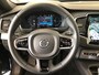 Volvo XC90 2.0 T8 Recharge AWD Ultimate Dark | Plug-in Hybrid (PHEV) | 360 Graden Camera | Lichtmetalen Velgen 22 inch | Trekhaak | Nappaleder | Sportstoelen | Panoramadak | Head-up Display | Keyless Entry | Elektrische Achterklep | Harman Kardon Audio