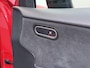 Mercedes-Benz A-klasse 200 Business Solution AMG Styling Panoramadak HUD Burmester Camera Sfeerverlichting Automaat