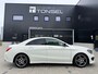 Mercedes-Benz CLA 180 AMG Night / Panorama / CarPlay / Automaat / Alcantara / Stoelverwarming / 18" Inch LMV