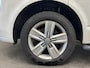 Volkswagen Transporter 2.0 TDI L1H1 30 Comfortline Airco Cruise Control Apple Carplay Side-bars Licht Metalen velgen Verwarmbare voorstoelen