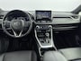 Toyota RAV4 2.5 Hybrid Bi-Tone | Navigatie | Leder | Apple Carplay / Android Auto | Stoelverwarming | Keyless | Adaptive Cruise | Clima | Parkeersensoren voor/achter | 18 inch