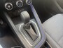 Renault Clio 145PK E-Tech Full Hybrid Techno Automaat | 9,3" Navi | Climate Control | Camera | Parkeersensoren | Apple CarPlay/Android Auto | Digital Cockpit | Cruise Control | Full LED | Lichtmetalen Velgen |