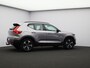 Volvo XC40 2.0 B4 Plus Dark / Trekhaak / Stoel+Stuurverwarming / Adaptive Cruise / Harman Kardon / BLIS / Elektrische Stoelen /