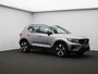 Volvo XC40 2.0 B4 Plus Dark / Trekhaak / Stoel+Stuurverwarming / Adaptive Cruise / Harman Kardon / BLIS / Elektrische Stoelen /
