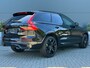 Volvo XC60 T6 Plus Black Edition Recharge Plug-In Hybrid AWD | H&K | HUD | Pano | Trekhaak | Nappa leder | Stoelventilatie | 360 camera |