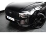 Volvo XC60 T6 Plus Black Edition Recharge Plug-In Hybrid AWD | H&K | HUD | Pano | Trekhaak | Nappa leder | Stoelventilatie | 360 camera |
