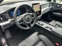 Volvo XC60 T6 Plus Black Edition Recharge Plug-In Hybrid AWD | H&K | HUD | Pano | Trekhaak | Nappa leder | Stoelventilatie | 360 camera |