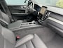 Volvo XC60 T6 Plus Black Edition Recharge Plug-In Hybrid AWD | H&K | HUD | Pano | Trekhaak | Nappa leder | Stoelventilatie | 360 camera |