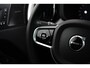 Volvo XC60 T6 Plus Black Edition Recharge Plug-In Hybrid AWD | H&K | HUD | Pano | Trekhaak | Nappa leder | Stoelventilatie | 360 camera |