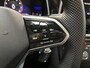 Volkswagen T-Roc 1.0 TSI R-Line / PANO/ 2X R-LINE/ ACC/ PARKEER SENSOREN V+A/ STOELVERWARMING/ APP-CONNECT/ DIGITAL DASH/ RIJ-MODI/ IQ.LIGHT/ DAB/ CLIMA/ 17'' LMV