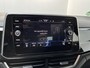 Volkswagen T-Roc 1.0 TSI R-Line / PANO/ 2X R-LINE/ ACC/ PARKEER SENSOREN V+A/ STOELVERWARMING/ APP-CONNECT/ DIGITAL DASH/ RIJ-MODI/ IQ.LIGHT/ DAB/ CLIMA/ 17'' LMV