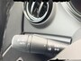 Renault Captur 0.9 TCe Version S electronic climate controle , navigatiesysteem full map , panoramadak , cruise , lm velgen , camera , tel , usb .