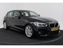 BMW 1-Serie 118i High Executive M-Sport Automaat (M-PAKKET, STOELVERWARMING, GROOT-NAVIGATIE, PARKEERSENSOREN, DEALER ONDERHOUDEN)