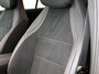 Mercedes-Benz GLB 250+ Business Solution AMG Nightpakket 85.5 kWh | Panoramadak | Dode Hoek Ass | Memory | Alarm | Keyless GO | Sfeerverlichting | Inclusief 24 maanden Mercedes-Benz Certified garantie voor Europa.