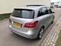 Mercedes-Benz B-klasse 200 CDI Ambition / AUTOMAAT / PANORAMADAK / MEMORY / LEER / NAVI