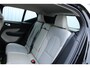 Volvo XC40 1.5 T3 Momentum Pro | Achteruitrijcamera | Semi elektrische trekhaak | Apple Carplay/Android Auto | Cruise Control | Stoelverwarming voorzijde | Elektrisch bedienbare achterklep