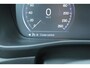 Volvo XC40 1.5 T3 Momentum Pro | Achteruitrijcamera | Semi elektrische trekhaak | Apple Carplay/Android Auto | Cruise Control | Stoelverwarming voorzijde | Elektrisch bedienbare achterklep