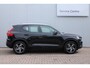 Volvo XC40 1.5 T3 Momentum Pro | Achteruitrijcamera | Semi elektrische trekhaak | Apple Carplay/Android Auto | Cruise Control | Stoelverwarming voorzijde | Elektrisch bedienbare achterklep