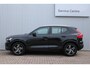 Volvo XC40 1.5 T3 Momentum Pro | Achteruitrijcamera | Semi elektrische trekhaak | Apple Carplay/Android Auto | Cruise Control | Stoelverwarming voorzijde | Elektrisch bedienbare achterklep
