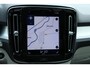 Volvo XC40 1.5 T3 Momentum Pro | Achteruitrijcamera | Semi elektrische trekhaak | Apple Carplay/Android Auto | Cruise Control | Stoelverwarming voorzijde | Elektrisch bedienbare achterklep