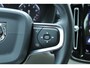 Volvo XC40 1.5 T3 Momentum Pro | Achteruitrijcamera | Semi elektrische trekhaak | Apple Carplay/Android Auto | Cruise Control | Stoelverwarming voorzijde | Elektrisch bedienbare achterklep