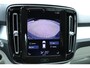 Volvo XC40 1.5 T3 Momentum Pro | Achteruitrijcamera | Semi elektrische trekhaak | Apple Carplay/Android Auto | Cruise Control | Stoelverwarming voorzijde | Elektrisch bedienbare achterklep