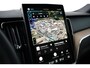 Volvo XC60 T6 Ultra Dark Recharge Plug-In Hybrid AWD | Bowers & Wilkins | Luchtvering | HUD | Trekhaak | 360 camera | 22 inch! |