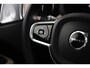 Volvo XC60 T6 Ultra Dark Recharge Plug-In Hybrid AWD | Bowers & Wilkins | Luchtvering | HUD | Trekhaak | 360 camera | 22 inch! |