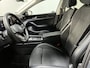 Volkswagen Passat Variant 1.5 eHybrid Business / AUTOMAAT/ TREKHAAK/ ACC/ PARK.SENSOREN V+A/ CAMERA/ STUUR+STOELVERWARM./ MASSAGE/ DODEHOEK/ HEAD-UP/ APP-CONNECT/ DIGITAL DASH/ DAB/ NAVI/ CLIMA/ LED/ 17'' LMV