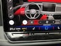 Volkswagen Passat Variant 1.5 eHybrid Business / AUTOMAAT/ TREKHAAK/ ACC/ PARK.SENSOREN V+A/ CAMERA/ STUUR+STOELVERWARM./ MASSAGE/ DODEHOEK/ HEAD-UP/ APP-CONNECT/ DIGITAL DASH/ DAB/ NAVI/ CLIMA/ LED/ 17'' LMV