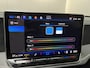 Volkswagen Passat Variant 1.5 eHybrid Business / AUTOMAAT/ TREKHAAK/ ACC/ PARK.SENSOREN V+A/ CAMERA/ STUUR+STOELVERWARM./ MASSAGE/ DODEHOEK/ HEAD-UP/ APP-CONNECT/ DIGITAL DASH/ DAB/ NAVI/ CLIMA/ LED/ 17'' LMV