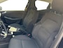 Renault Clio 1.0 TCe Zen navigatiesysteem full map ,Apple Carplay/Android Auto , airco , cruise , tel , usb .