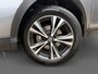 Nissan Qashqai 1.2 N-Connecta | Panoramadak | 360 ° Camera | Trekhaak | Navigatiesysteem | Climate Control |