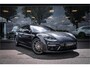 Porsche Panamera 4.0 Turbo S E-Hybrid (700pk) ** PCCB ** Burmester ** NL auto Sport Design ** Soft-close ** NP 245K