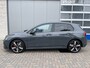 Volkswagen Golf 1.4 eHybrid GTE / AUTOMAAT/ ACC/ STUUR+STOELVERWARM./ PARK.SENSOR.V+A/ CAMERA/ APP-CONNECT/ DODEHOEK/ KEYLESS/ HEAD-UP/ DIGITAL DASH/ IQ.LIGHT/ RIJ-MODI/ NAVI/ DAB/ CLIMA/ 18'' LMV