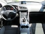 Peugeot 3008 1.2 PureTech Blue Lease Executive / NAV / PDC 2x/ PANORAMADAK / Headup display