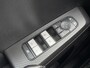Mitsubishi Outlander 2.4 PHEV Business Edition 306PK AUTOMAAT | 4WD | 1ste eigenaar | Navigatie | Apple Carplay & Android Auto | Stoelverwarming | Head-up display | 360 camera | Parkeersensoren voor & achter | Dode hoek detectie |