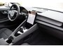 Polestar 2 Long Range Single Motor 78 kWh Pilot pack/Warmtepomp/Stoelverwarming/360 graden camera/Bestuurderstoel met geheugen/Apple carplay/Lane assist/Adaptieve cruisecontrol/Dode hoek assistent