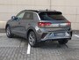 Volkswagen T-Roc 1.5 TSI R-Line Business 150PK DSG | Led plus | Camera | Trekhaak | Navigatie | Spiegelpakket | Ergo stoelen | Stoelverwarming